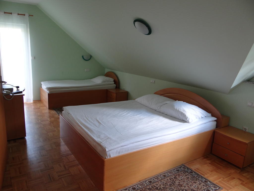 Rooms Hochkraut Celje Quarto foto